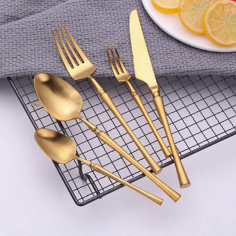 Elegant Stainless Steel Cutlery Set 10