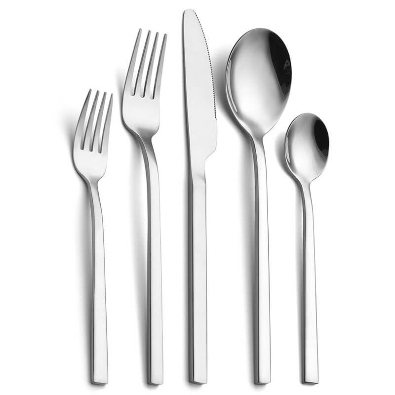 Elegant Stainless Steel Cutlery Set 4