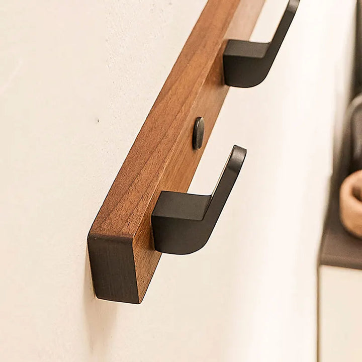 Elegant Wooden Wall Hooks 1
