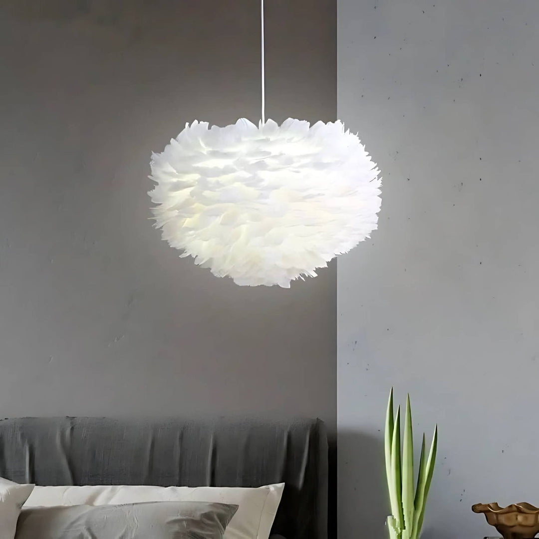 Feather Chandelier Light 1