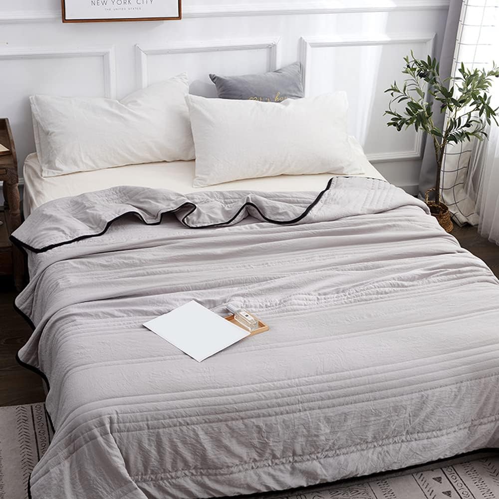 Gentle Cooling Fabric Blanket 0