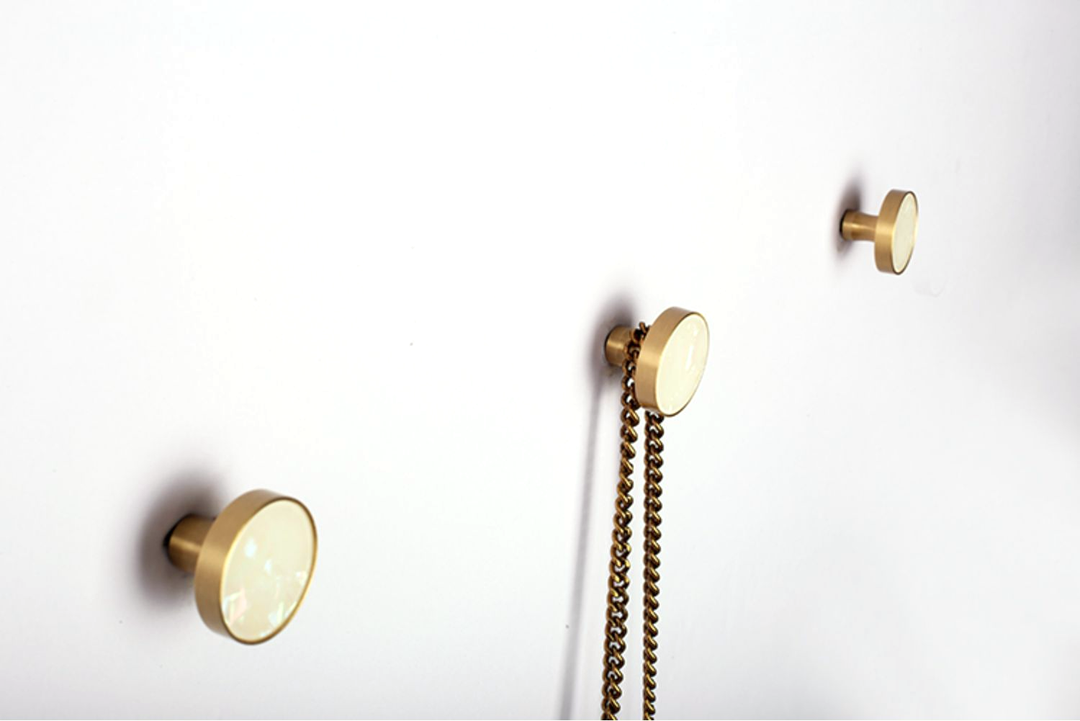 Marbled Resin Cabinet Knobs