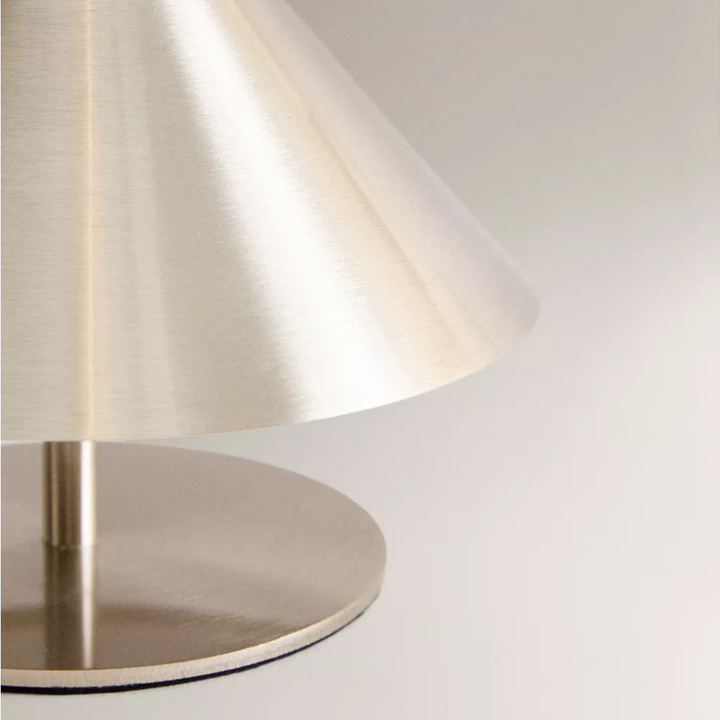 Minimalist LED Table Lamp 2