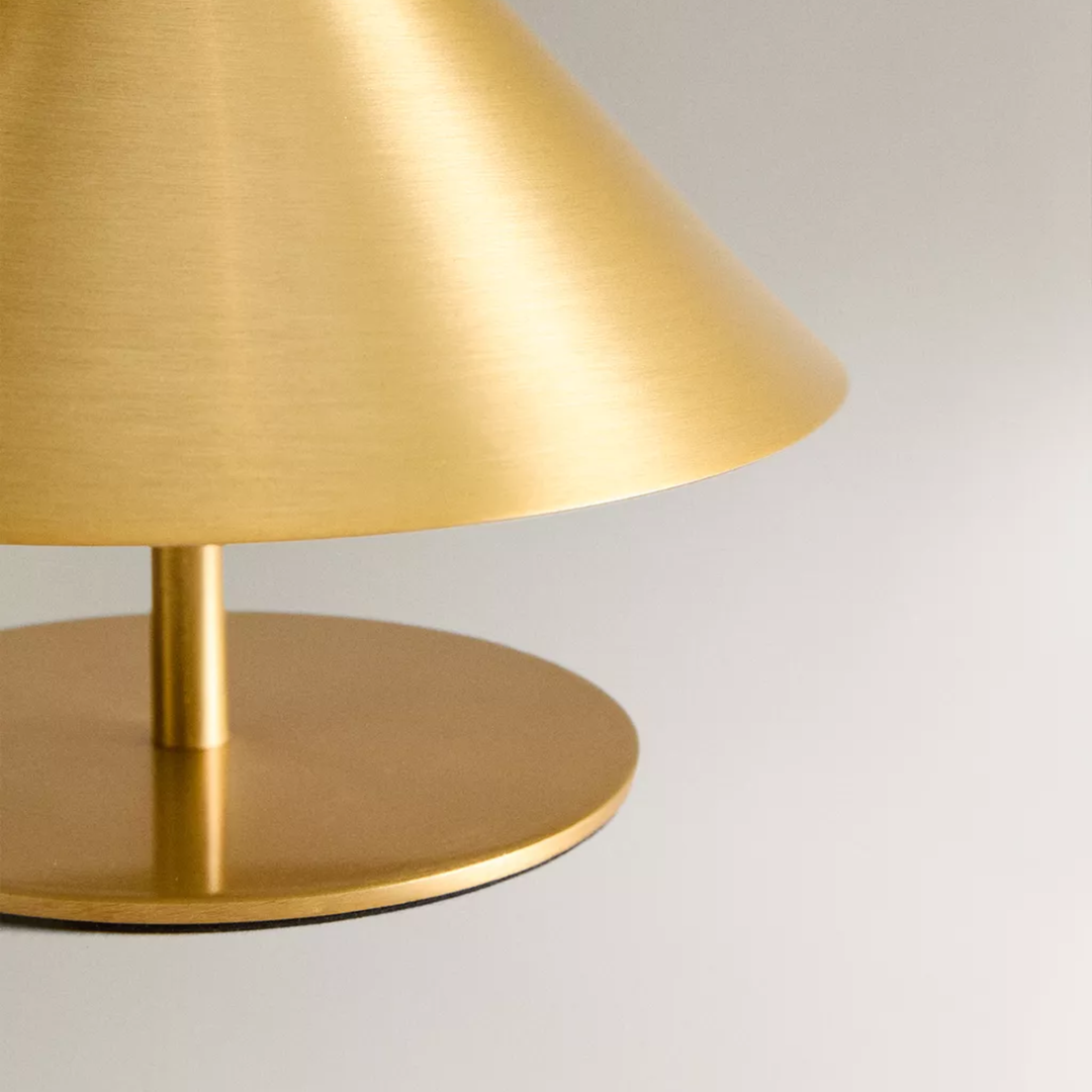 Minimalist LED Table Lamp 4