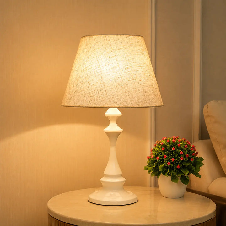 Vintage Fabric-Shade Table Lamp shade detail