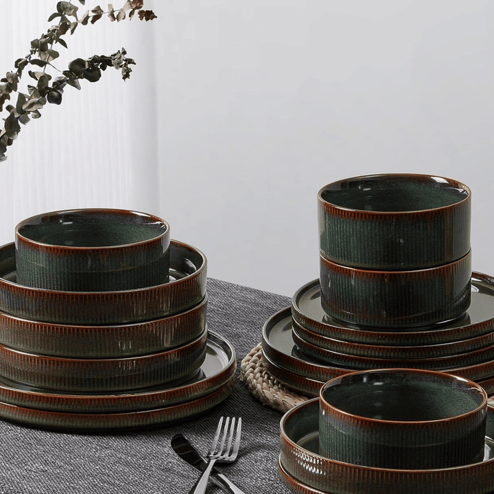 Ribbed Stoneware Dinnerware Set 0