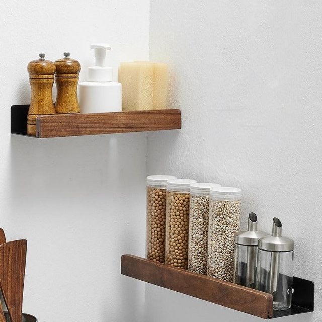 Rustic Wood Bathroom Rack 0