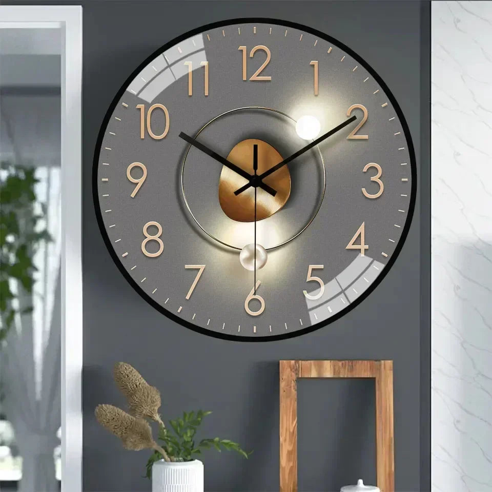 Silent Round Wall Clock