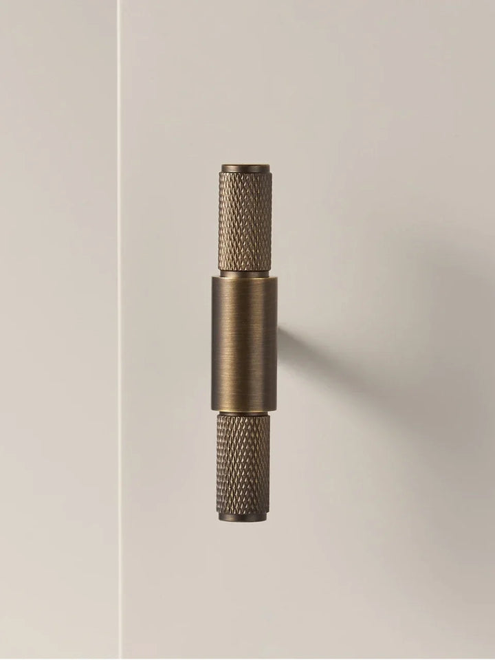 Antique Brass Cross-Knurled Cabinet Pull
