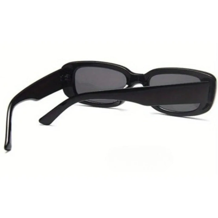 Retro Square Frame Sunglasses lifestyle