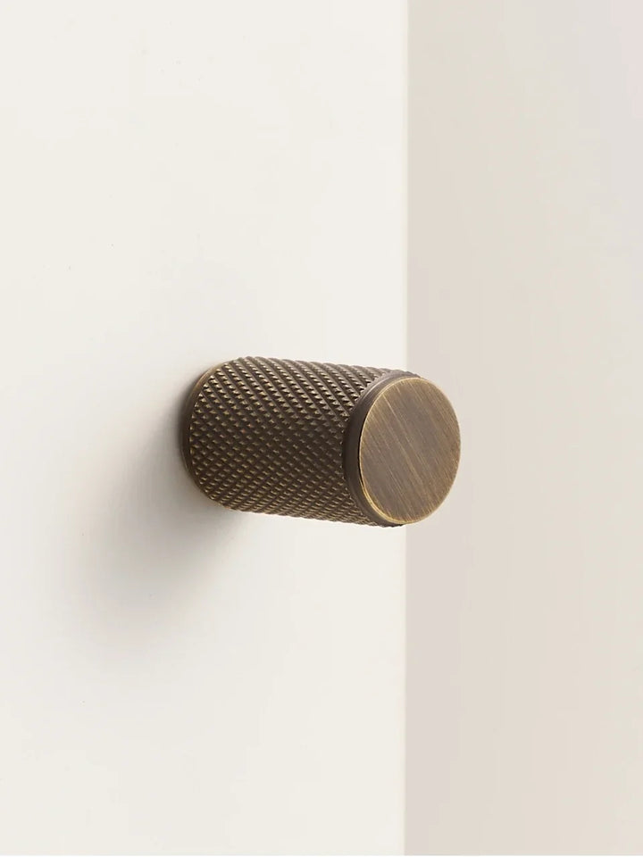 Antique Brass Cross-Knurled Cabinet Pull