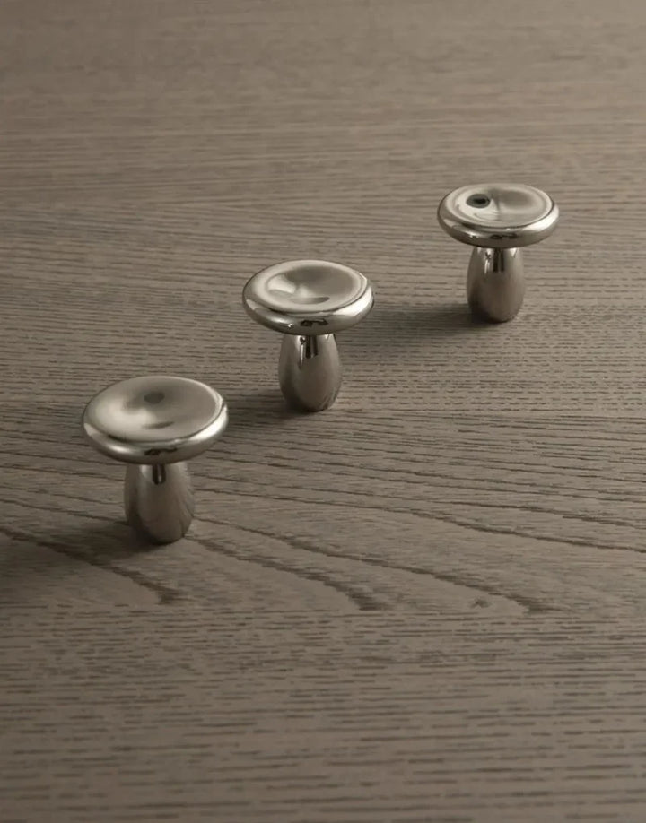 Kinetic Line Knobs & Pulls