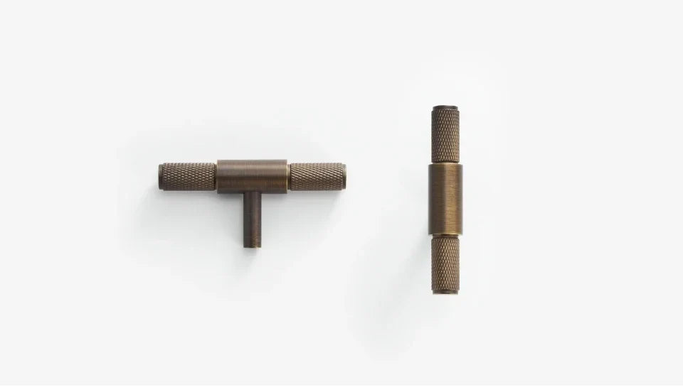 Antique Brass Cross-Knurled Cabinet Pull