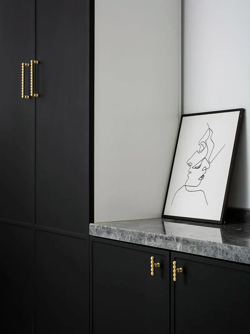 Sculpted Bead Drawer Handle