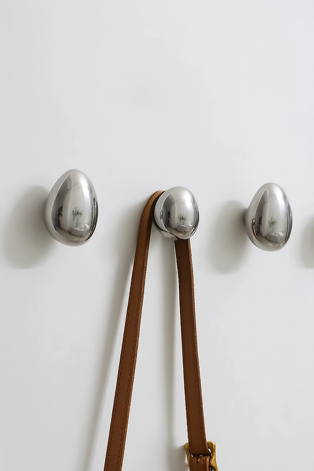 Sculptural Ceramic Coat Hooks 1
