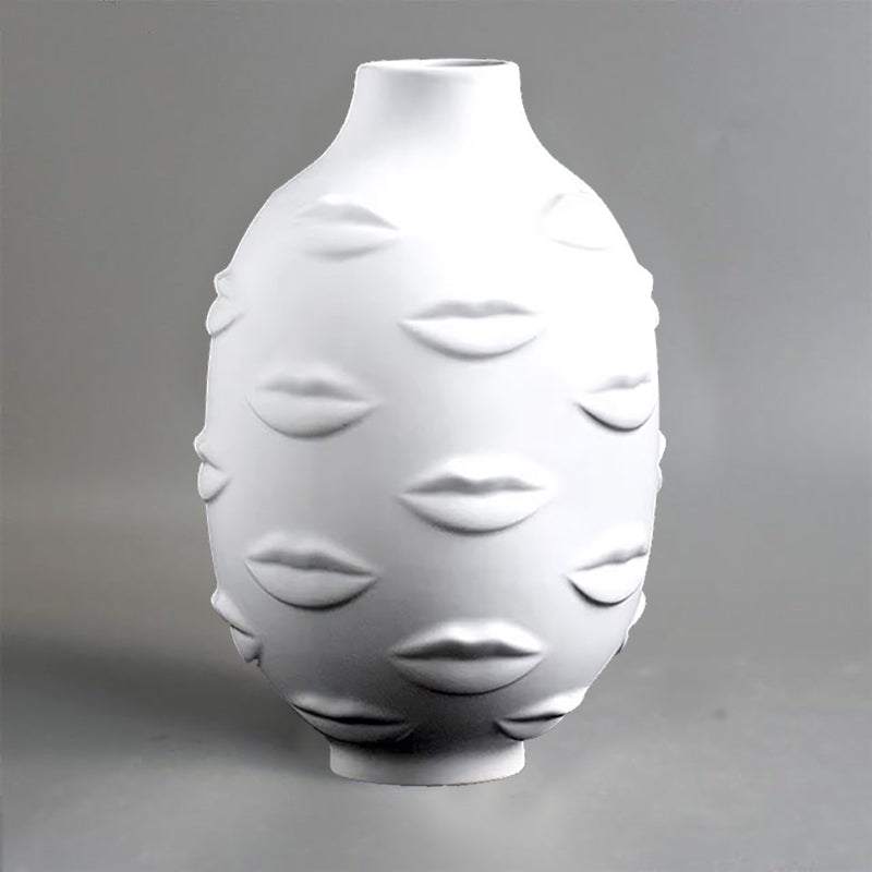 Sculptural Ceramic Flower Vase 0