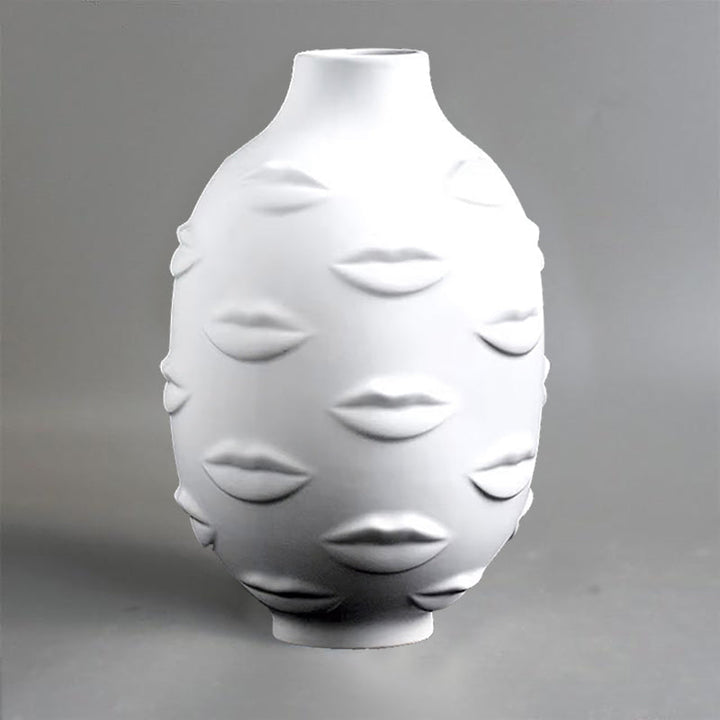 Sculptural Ceramic Flower Vase 0