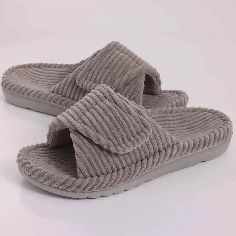 Ribbed Plush Slide Slippers sole detail