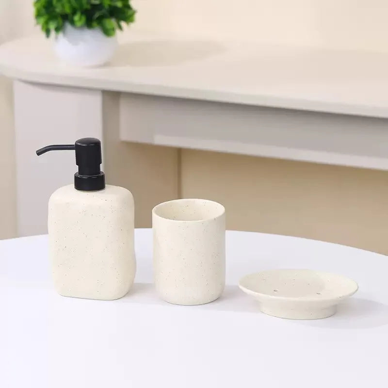 Wabi-Sabi Lotion Bottle size comparison