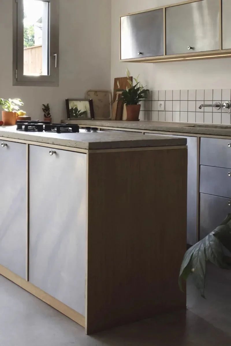 Kinetic Line Knobs & Pulls