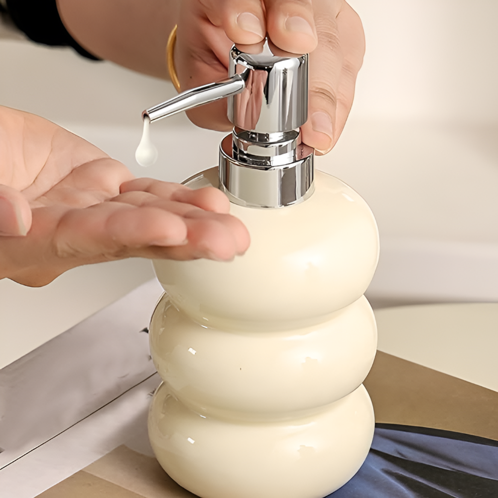 Sleek Liquid Soap Dispenser 2