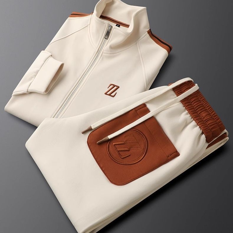 Sporty Comfort Tracksuit 4