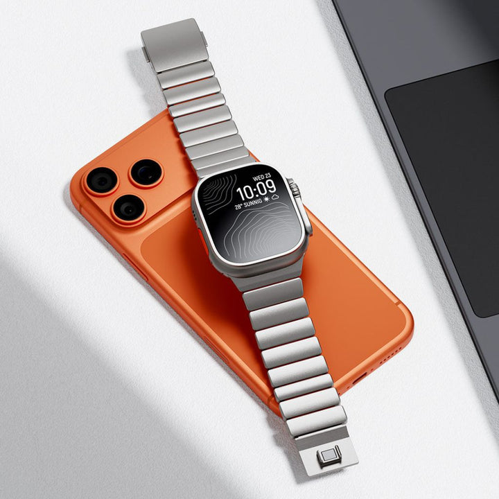 Stylish Titanium Apple Watch Band 2