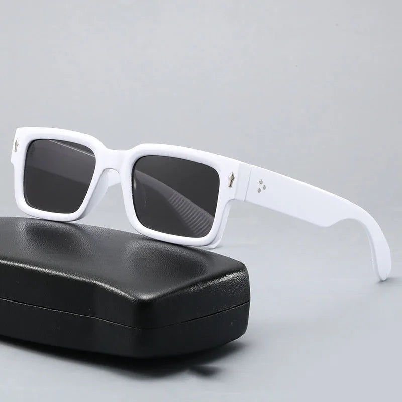 Stylish Tortoiseshell Sunglasses 5