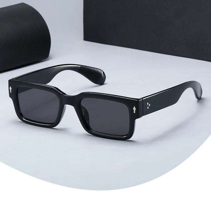 Stylish Tortoiseshell Sunglasses 6