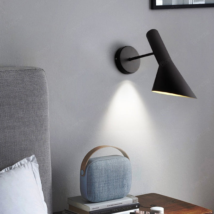 Timeless Aluminium Wall Sconce 3