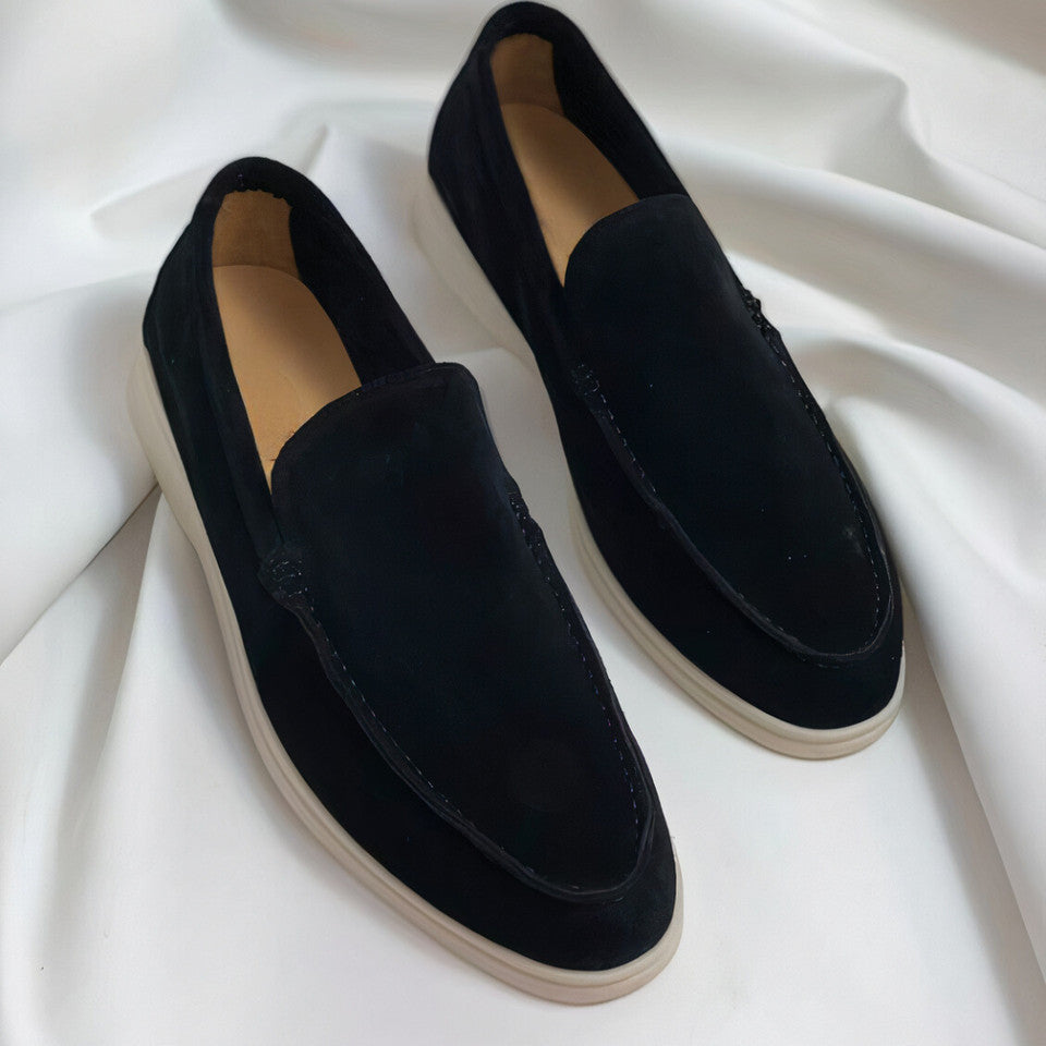 Timeless Black Loafers for Men 1