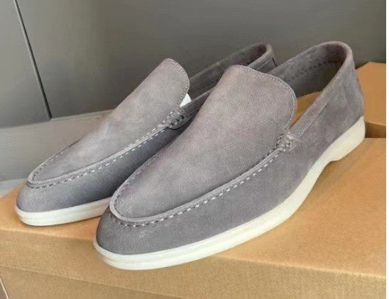 Timeless Black Loafers for Men 8