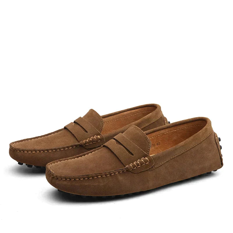 Timeless Black Loafers for Women 0