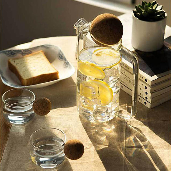 Timeless Borosilicate Glass Pitcher with Lid 4