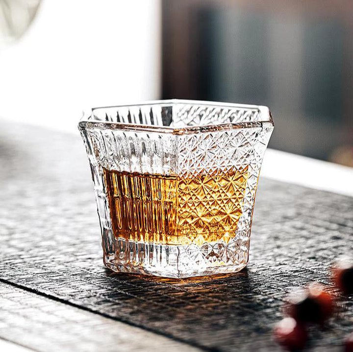 Timeless Crystal Cocktail Glass 4