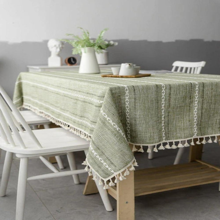 Timeless Linen Tablecloth 0