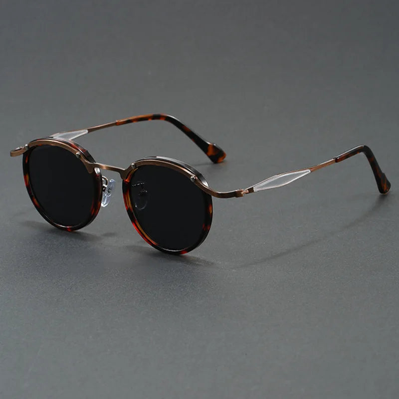 Timeless Round Sunglasses with Anti-Glare Lenses 1