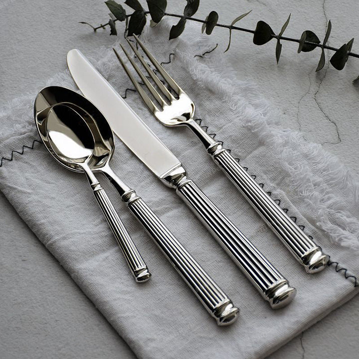 Timeless Stainless Steel Cutlery Set 2
