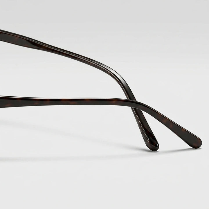 Timeless Tortoiseshell Sunglasses 3
