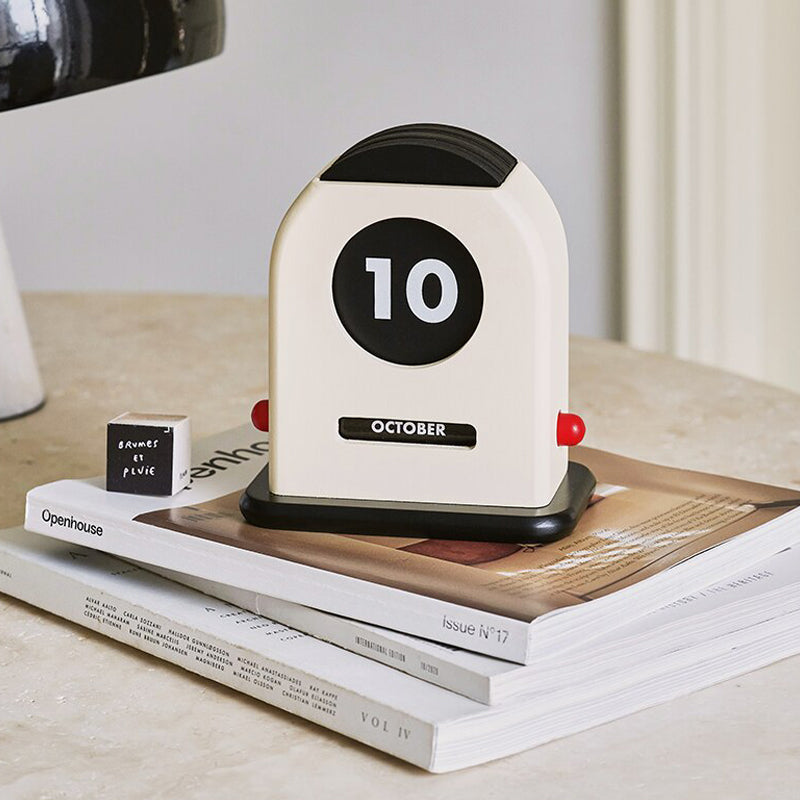 Timeless Wooden Desk Calendar 4