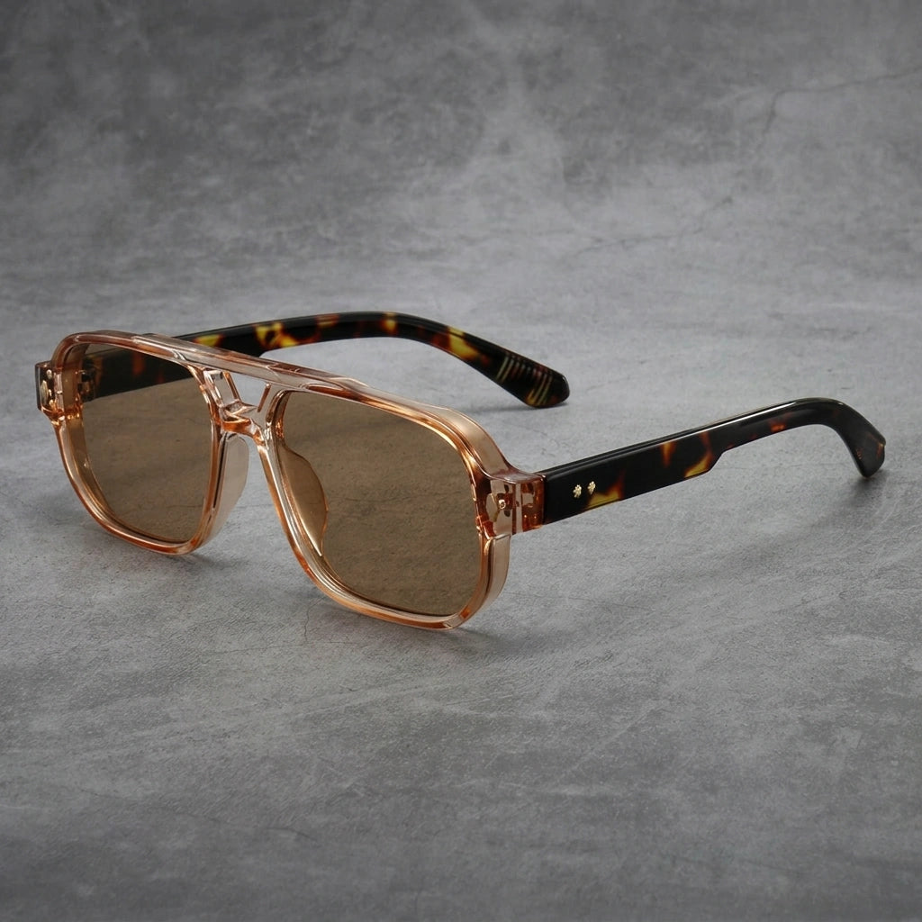 Vintage-Inspired Tortoiseshell Sunglasses 1
