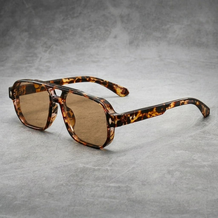 Vintage-Inspired Tortoiseshell Sunglasses 3
