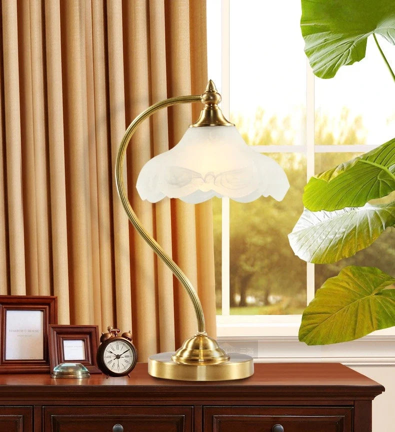 Copper Petal Glass Lamp dimensions and size reference diagram