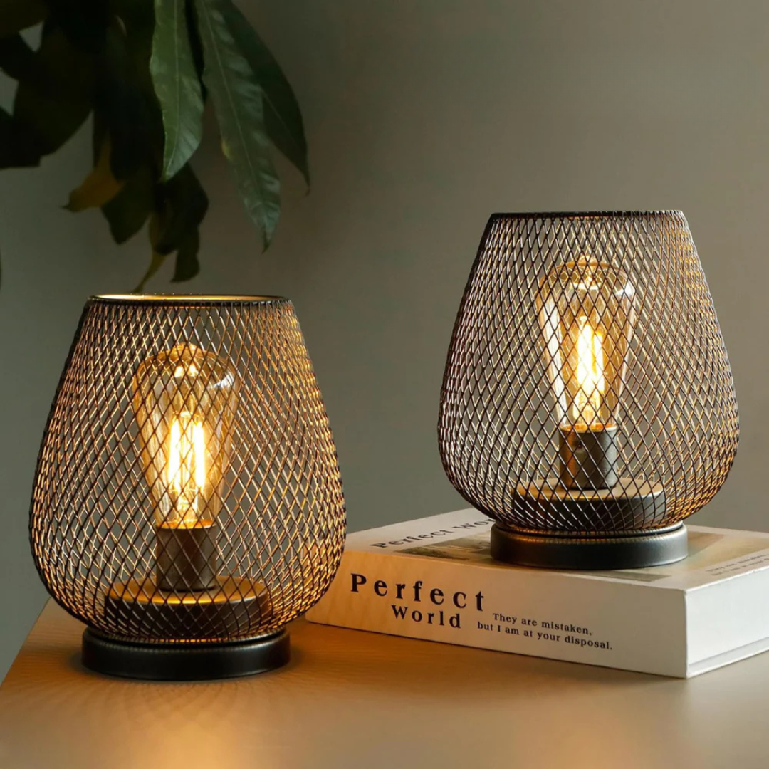 Warm Metal Table Lamp 0
