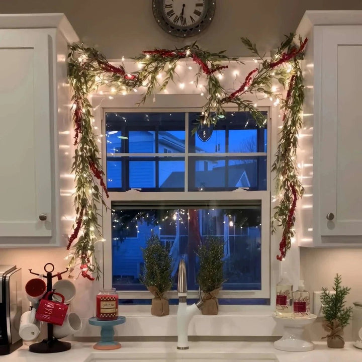 Warm White Battery Operated Garland With Lights 0