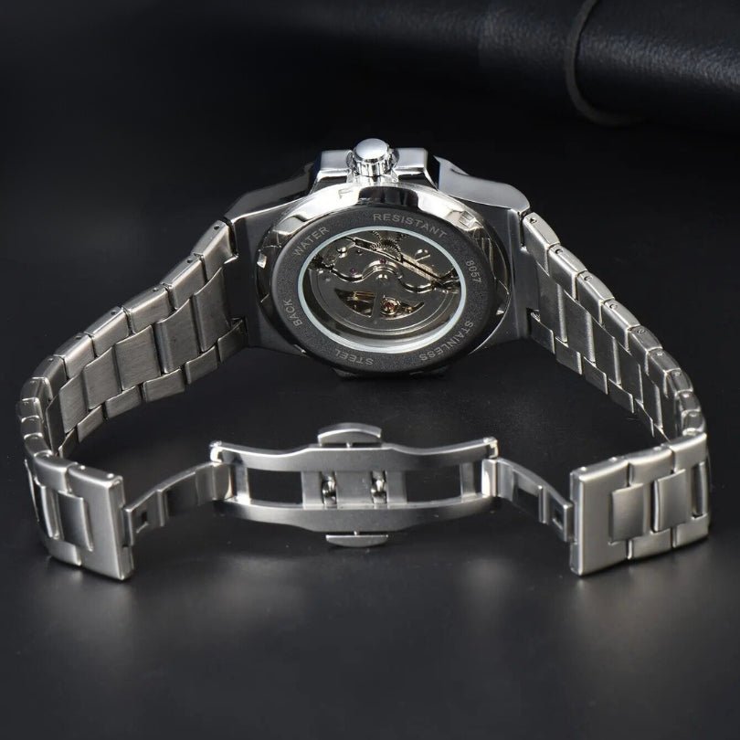 Automatic Skeleton Watch transparent case back and deployant clasp