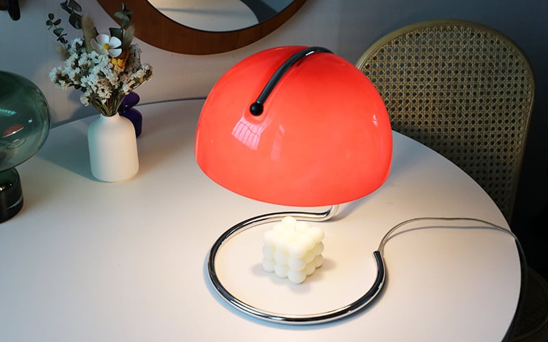 Bauhaus Glass Table Lamp side profile