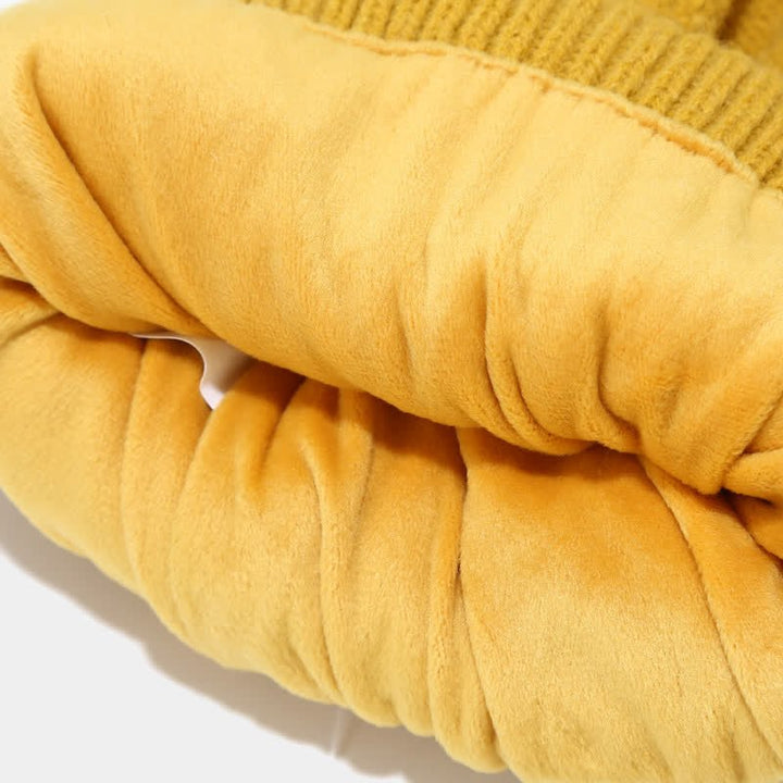 Cable Knit Hat plush lining detail