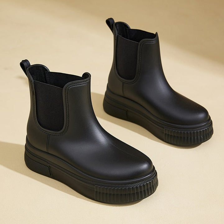 Black Chunky-Sole Chelsea Rain Boots