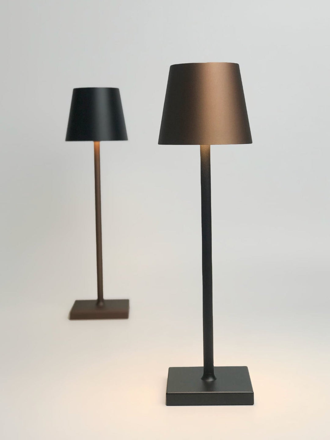 Cordless Rechargeable LED Table Lamp lit glow detail